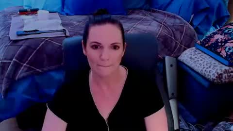 Nina Jaymes online show from 6, 7, 2026