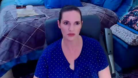 Nina Jaymes online show from 4, 8, 2026