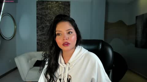 Snapshot of ninamichelle_ chatting on 5, 6, 2026 Nina online show from 5, 6, 2026