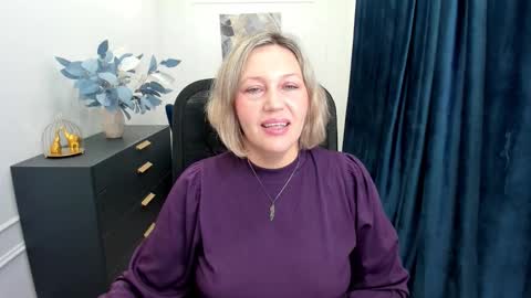 ninastarle online show from 11, 10, 2025