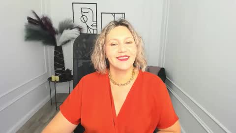 ninastarle online show from 14, 11, 2025