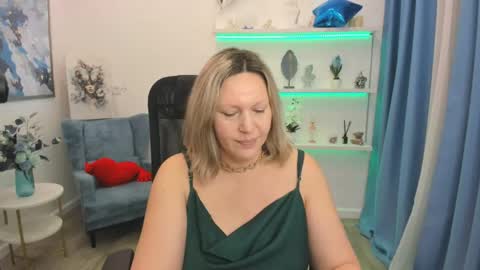 ninastarle online show from 23, 4, 2026