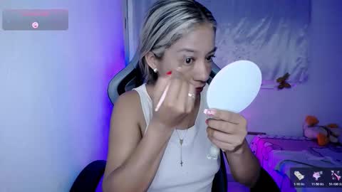 ninatinydoll1 online show from 12, 11, 2025