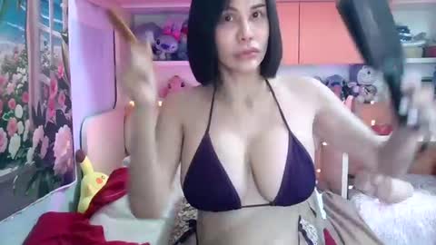 SunnyNatalie Wang online show from 25, 7, 2026