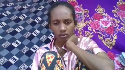 ninie246746 online show from 26, 4, 2026