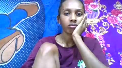 ninie246746 online show from 20, 7, 2026