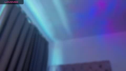 Ninon Beart online show from 25, 4, 2026