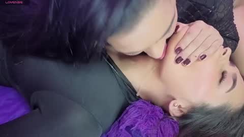 Agatha love online show from 29, 4, 2026