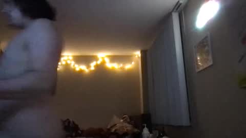 Snapshot of nipplelessalien chatting on 10, 11, 2025 nipplelessalien online show from 10, 11, 2025