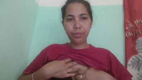 Snapshot of nirisouh chatting on 9, 3, 2025 nirisouh online show from 9, 3, 2025