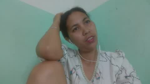 Snapshot of nirisouh chatting on 13, 10, 2025 nirisouh online show from 13, 10, 2025