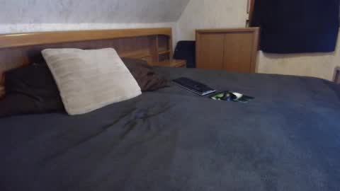 nixan85 online show from 12, 1, 2026