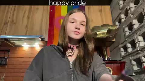 Tears Lora online show from 15, 6, 2026