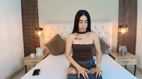 Snapshot of noa_morena chatting on 20, 6, 2026 NATHALIA MORENO online show from 20, 6, 2026