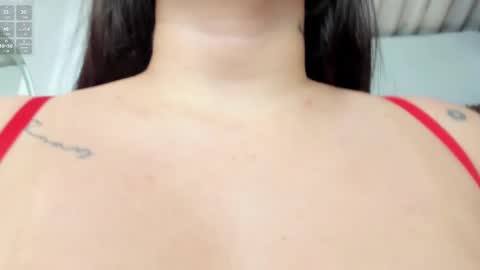 noa_perez9 online show from 19, 12, 2024