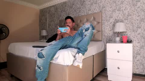 Noah online show from 11, 4, 2026