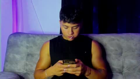 Snapshot of noah_223 chatting on 15, 12, 2025 noah_223 online show from 15, 12, 2025