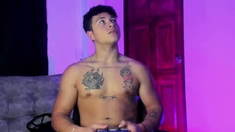 Snapshot of noah_223 chatting on 16, 12, 2025 noah_223 online show from 16, 12, 2025