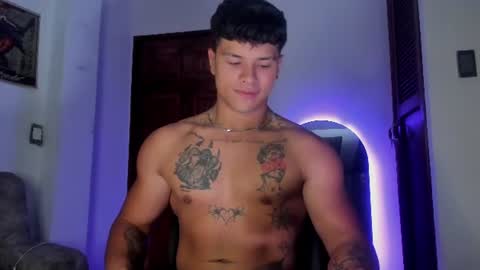noah_223 online show from 17, 6, 2026