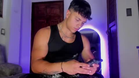noah_223 online show from 26, 6, 2026