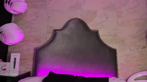 Zoe  online show from 23, 4, 2026