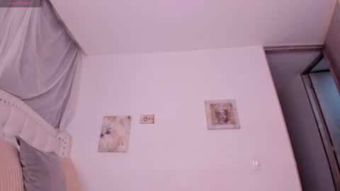 Sara  online show from 29, 9, 2025