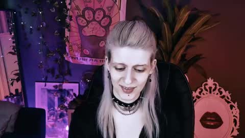 REAL name LiaDM are always open online show from 23, 5, 2026