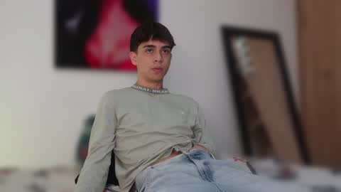 Snapshot of noah_loveboy chatting on 18, 12, 2024 Noah online show from 18, 12, 2024