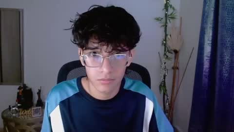 Snapshot of noah_millerx_ chatting on 9, 5, 2026 noah online show from 9, 5, 2026