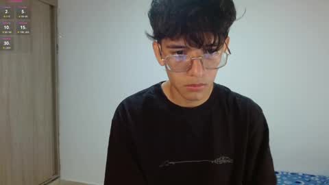 Snapshot of noah_millerx_ chatting on 27, 5, 2026 noah online show from 27, 5, 2026