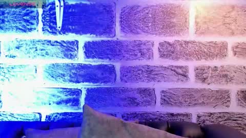    online show from 27, 9, 2025