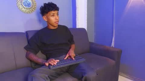 NOAH SMITH online show from 4, 3, 2026