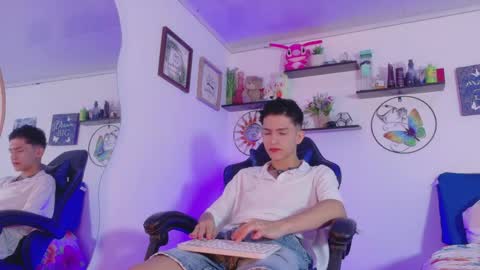 Snapshot of noah_tyler_ chatting on 1, 6, 2026 noah tyler online show from 1, 6, 2026