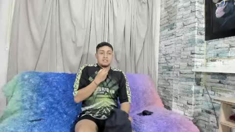 Noahandbunny online show from 11, 5, 2026