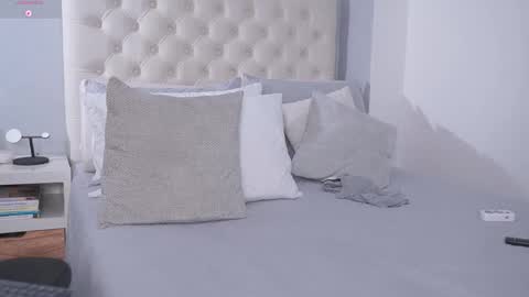 Noah Avery online show from 6, 3, 2026