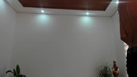 LIAM- noah online show from 12, 11, 2025