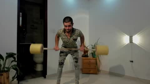 LIAM- noah online show from 21, 4, 2026