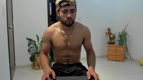 LIAM- noah online show from 30, 4, 2026