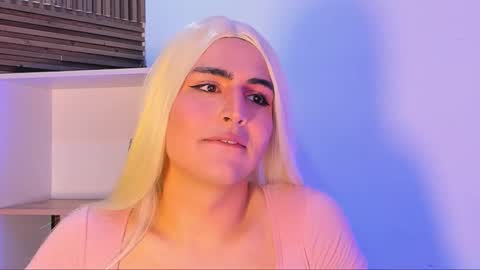 Noah Wolf online show from 5, 3, 2026