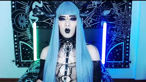 caroline online show from 4, 2, 2025