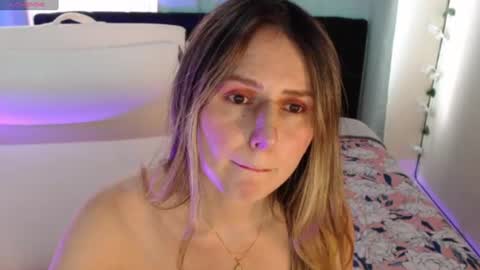 Snapshot of noasarri chatting on 4, 7, 2026 Noa Sarri online show from 4, 7, 2026