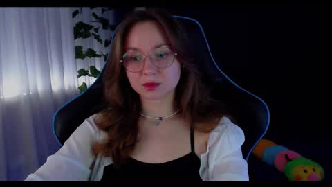 Sun or Luna online show from 19, 2, 2025