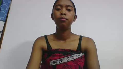 Snapshot of noelina chatting on 6, 3, 2026 noelina online show from 6, 3, 2026