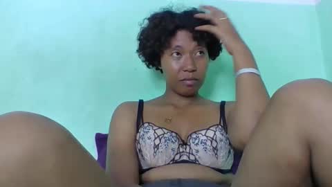 noellah online show from 26, 4, 2026