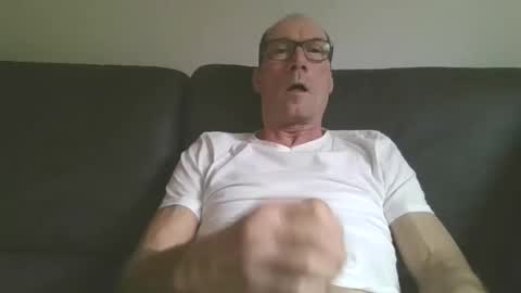 noelle1966 online show from 5, 1, 2025