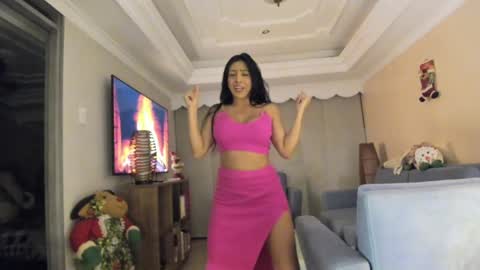 Snapshot of noemibcnz chatting on 11, 1, 2026 In instagram dayhannanoemi online show from 11, 1, 2026