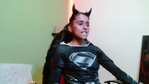 Noha Thomson online show from 19, 12, 2024