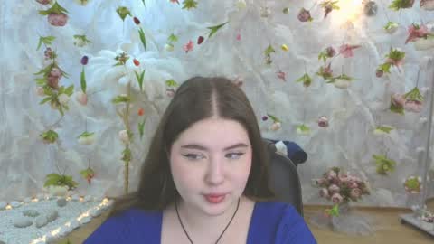 noirwhisper online show from 26, 4, 2026