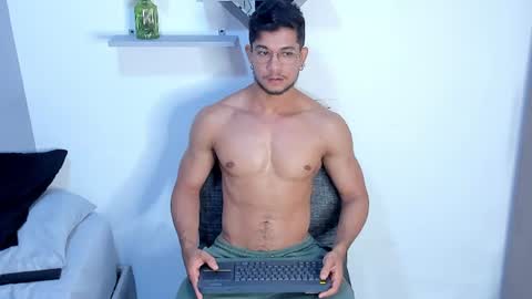 Im Nolan  online show from 16, 6, 2026