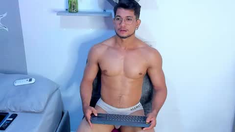 Im Nolan  online show from 18, 6, 2026